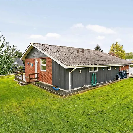 Renovated Summer House Incl Ing And Linen Дом отдыха *